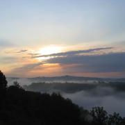 Lever de soleil sur la vallée